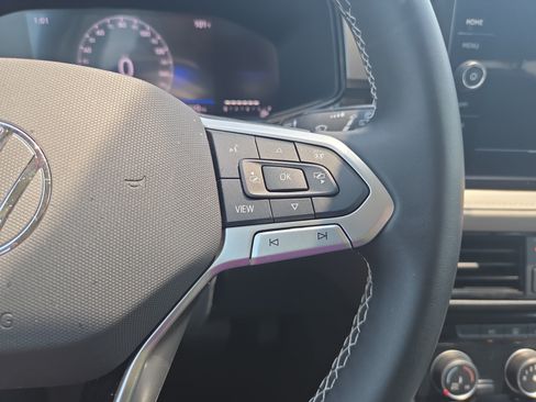 Certified 2025 Volkswagen Taos S FWD image 13