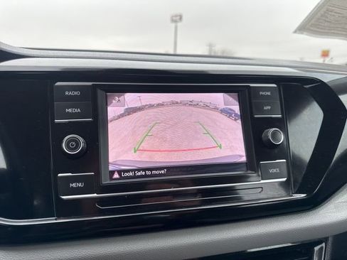 Used 2024 Volkswagen Taos S image 25