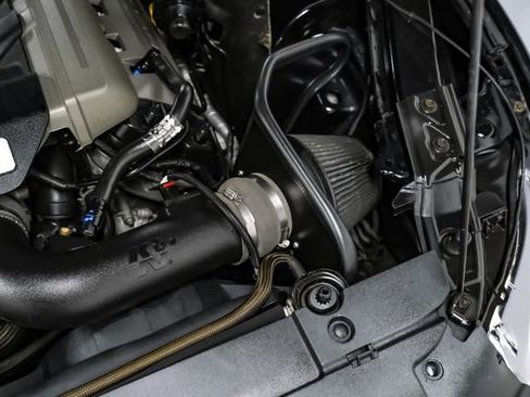 Used 2017 Ford Mustang GT Premium image 41