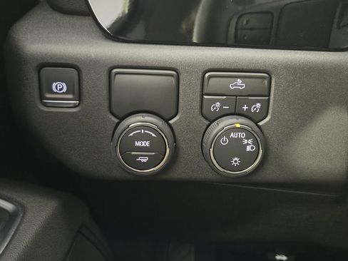 New 2026 Chevrolet Silverado 1500 LT w/ Texas Edition Plus RWD image 22
