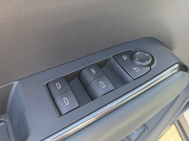 Used 2026 GMC Acadia AT4 w/ LPO, All-Weather Package AWD/4WD image 22