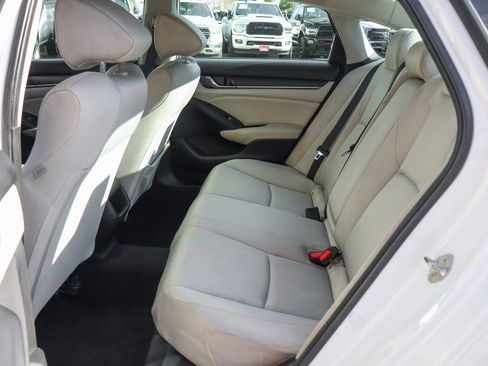Used 2019 Honda Accord LX image 33