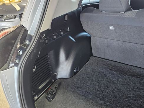 Used 2018 Toyota RAV4 XLE w/ Plus Extra Value Package image 20