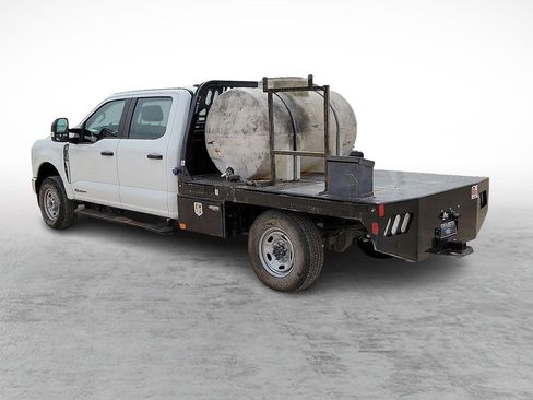 Used 2025 Ford F250 XL w/ XL Chrome Package image 7