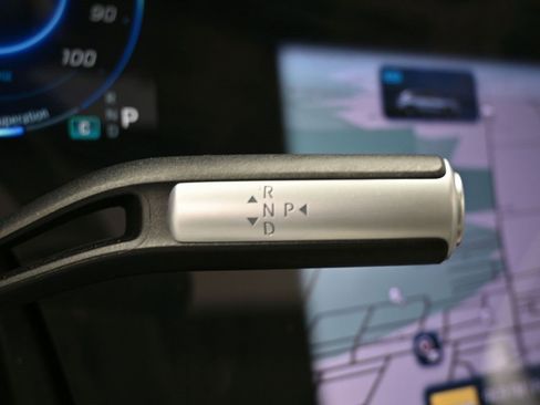 Used 2023 Mercedes-Benz EQS 580 4MATIC SUV image 24