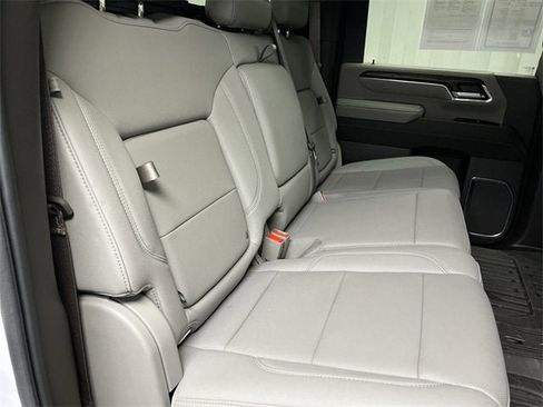 Certified 2024 GMC Sierra 2500 SLT w/ SLT Premium Package image 26