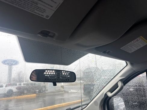 Used 2015 Ford Transit 250 130 Low Roof image 29