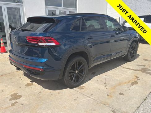 Used 2023 Volkswagen Atlas Cross Sport SEL R-Line AWD/4WD image 6