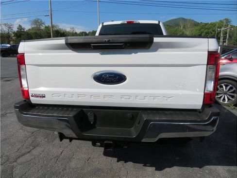 Used 2019 Ford F250 XL w/ STX Appearance Package AWD/4WD image 15