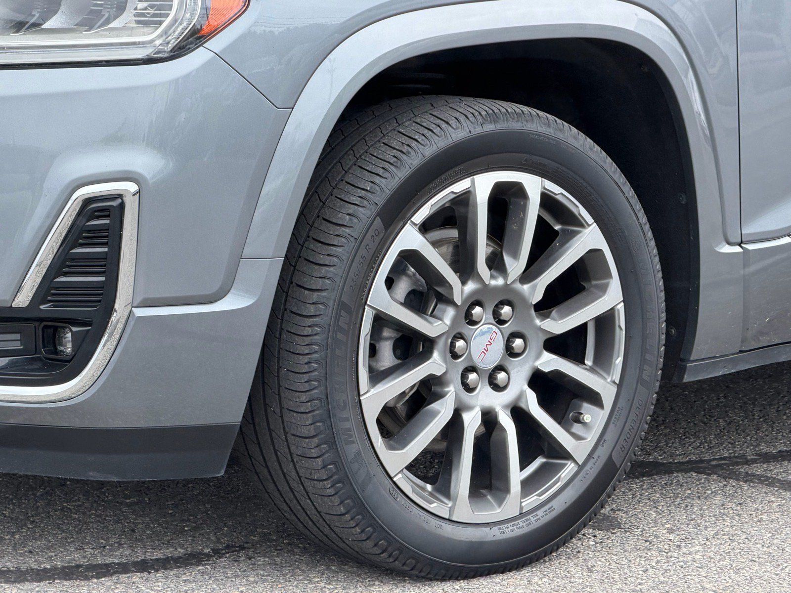 Used 2022 GMC Acadia Denali w/ Denali Ultimate Package AWD/4WD image 26