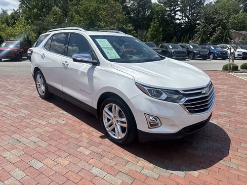 Used 2018 Chevrolet Equinox Premier FWD image 38