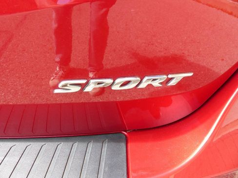 Used 2023 Honda Odyssey Sport image 9