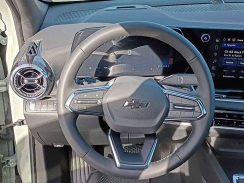 New 2026 Chevrolet Equinox LT image 27