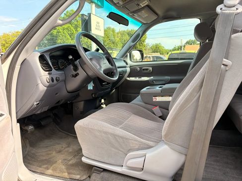 Used 2000 Toyota Tundra SR5 AWD/4WD image 15