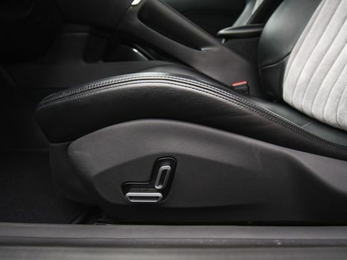 Used 2023 Ferrari Roma image 47