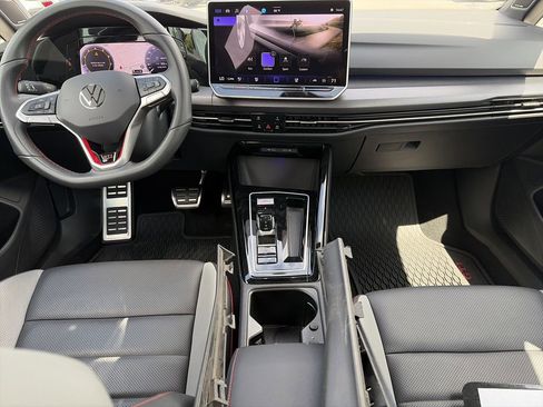 Used 2025 Volkswagen GTI Autobahn image 16