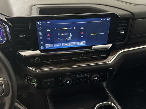 Used 2023 Chevrolet Silverado 1500 LT Trail Boss w/ Protection Package image 10