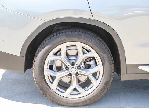 Used 2024 BMW X3 sDrive30i w/ Convenience Package image 11