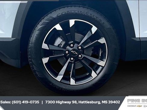 New 2026 Chevrolet Equinox RS image 11