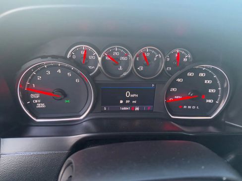 Used 2019 Chevrolet Silverado 1500 LT w/ Z71 Off-Road Package image 8