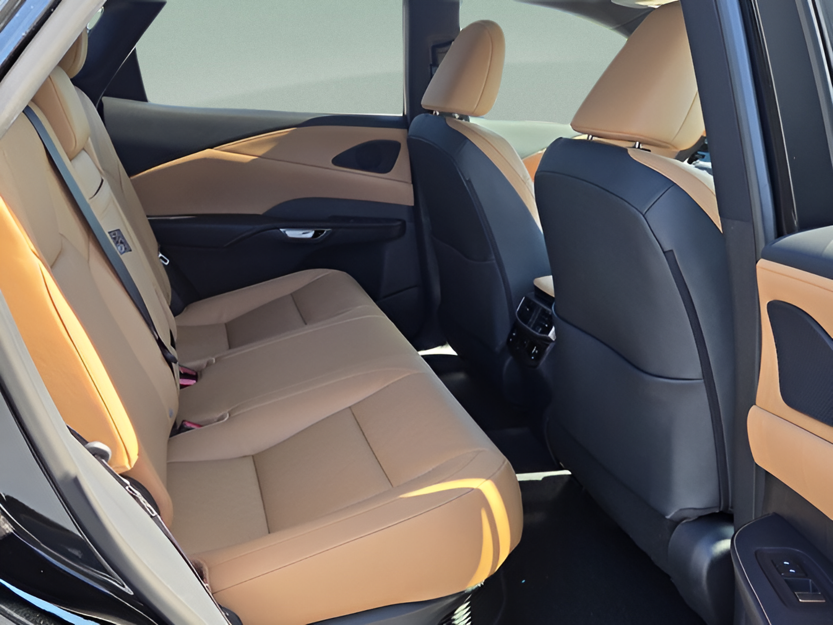 New 2026 Lexus RX 350h AWD/4WD image 15