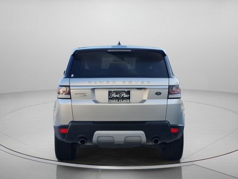 Used 2017 Land Rover Range Rover Sport HSE AWD/4WD image 4