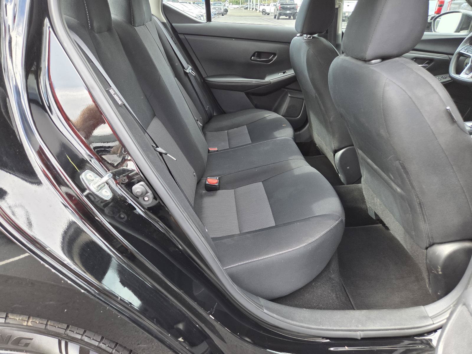 Used 2024 Nissan Sentra SV FWD image 18