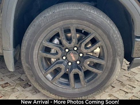 Used 2023 GMC Sierra 1500 Elevation image 4