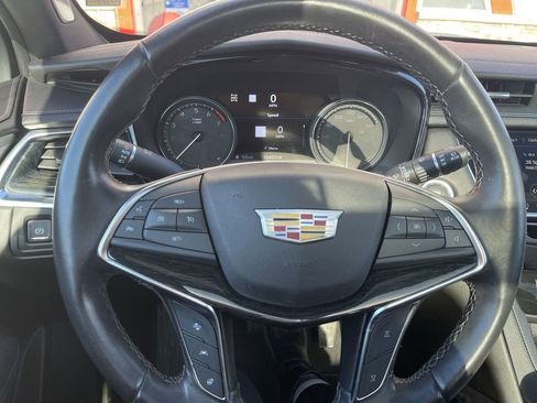 Certified 2023 Cadillac XT5 Premium Luxury w/ Technology Package image 11