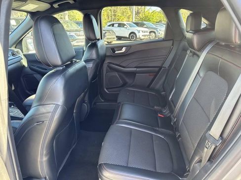 Used 2024 Ford Escape ST-Line image 16