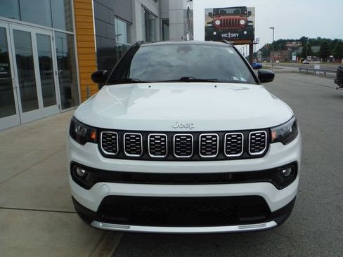 Used 2024 Jeep Compass Limited AWD/4WD image 6