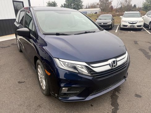 Used 2019 Honda Odyssey LX image 4