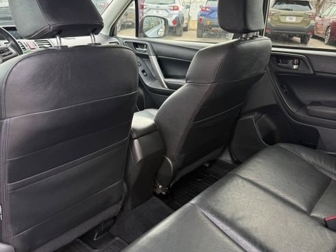 Used 2015 Subaru Forester 2.5i Limited image 18