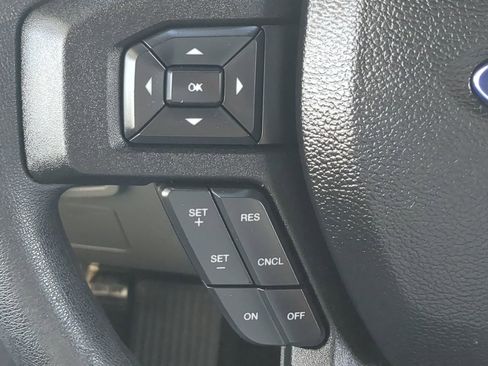 Used 2016 Ford F150 XLT image 22