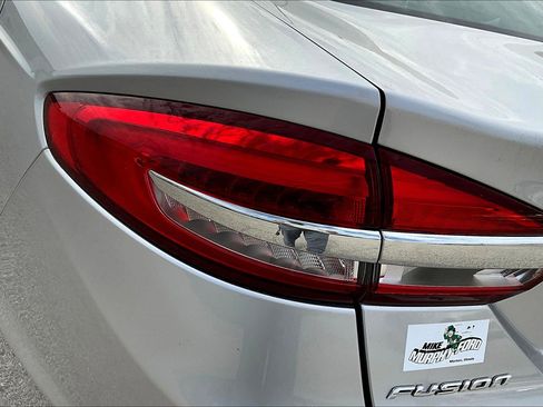 Used 2018 Ford Fusion S image 28