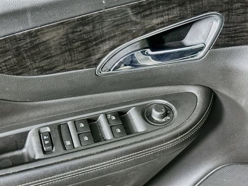 Used 2015 Buick Encore FWD image 15