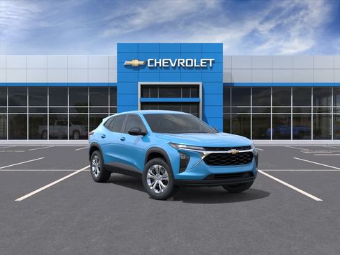 New 2026 Chevrolet Trax LS FWD image 1