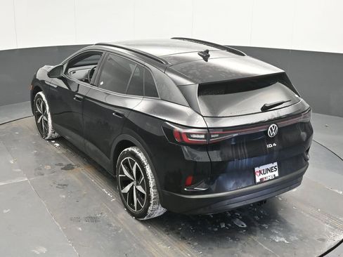 Used 2023 Volkswagen ID.4 Pro S image 41