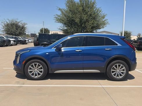 Used 2021 Cadillac XT4 Premium Luxury AWD/4WD image 4