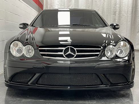 Used 2008 Mercedes-Benz CLK 63 AMG Black Series image 2