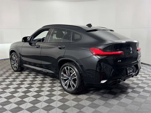 Used 2024 BMW X4 M40i w/ Parking Assistance Package image 8