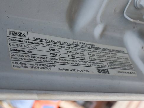 Used 2016 Ford F550 2WD Regular Cab Super Duty image 16