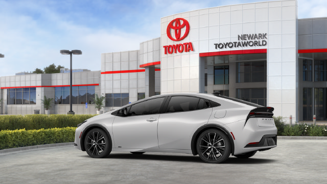 New 2027 Toyota Prius Limited w/ Limited Premium Package AWD/4WD image 7