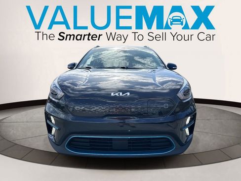 Used 2022 Kia Niro EX Premium image 9