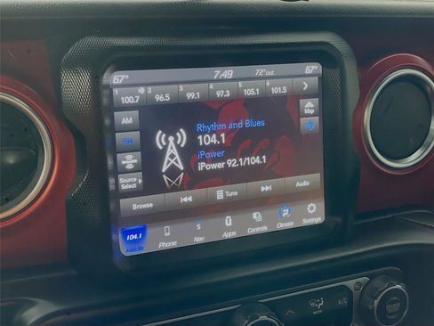 Used 2021 Jeep Gladiator Rubicon image 18