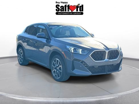 Used 2025 BMW X2 xDrive28i image 10