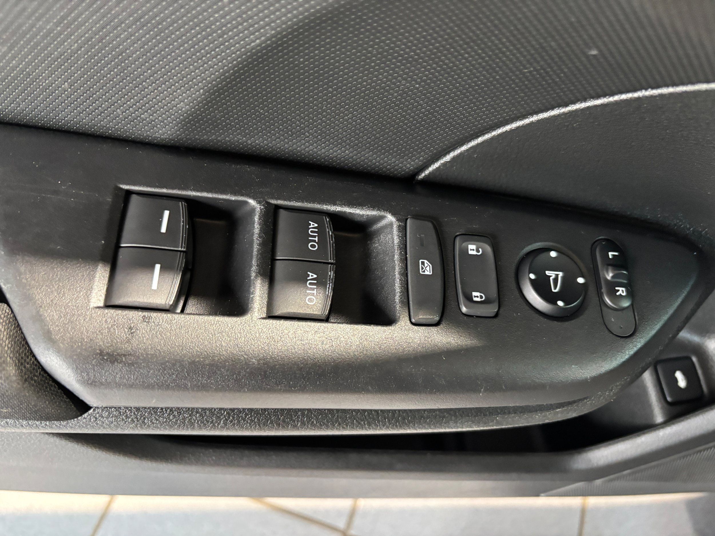 Certified 2021 Honda Civic LX image 14