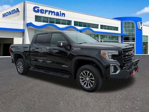 Used 2019 GMC Sierra 1500 AT4 w/ AT4 Premium Package image 3