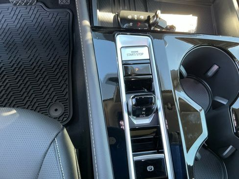 New 2026 Volkswagen Atlas SEL AWD/4WD image 19