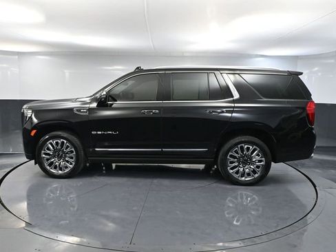 Used 2024 GMC Yukon Denali Ultimate image 11